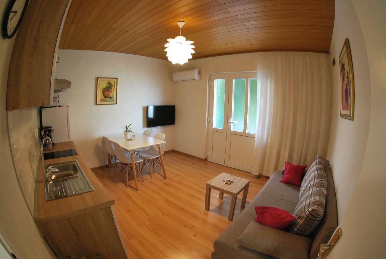 Apartman Ruzica Makarska Zewnętrze zdjęcie